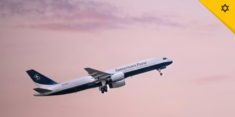 Samaritan's Purse transporta suministros alimentarios de emergencia a familias en Gaza